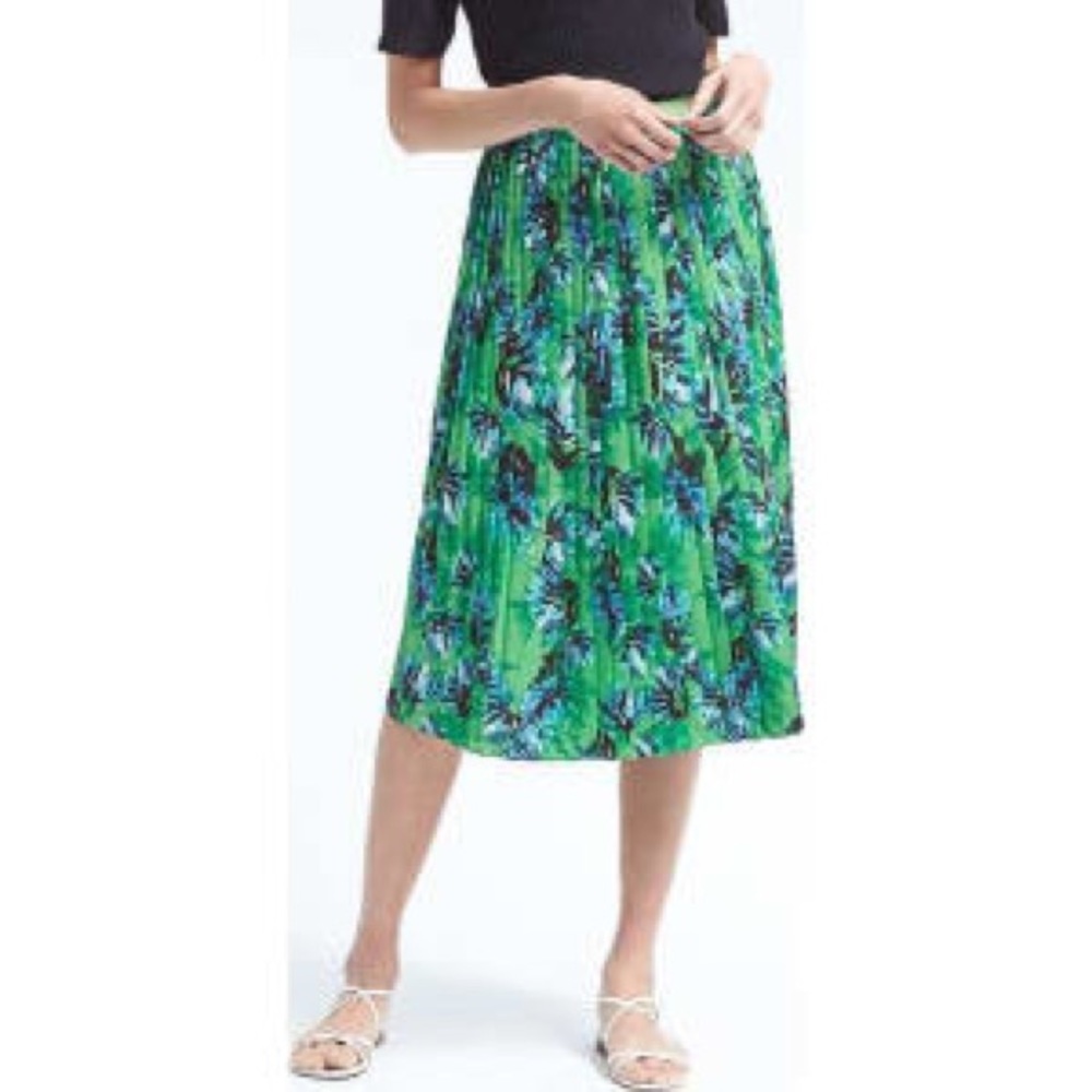 Banana Republic floral pleated midi skirt